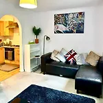 Lovely House In A Beautiful Prime Location